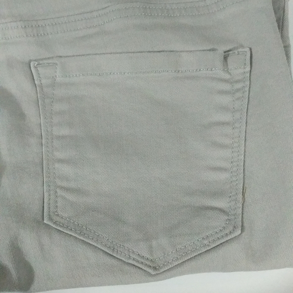 Loft Outlet Modern High Rise Cuffed Crop Grey - size 8 - Picture 7 of 7